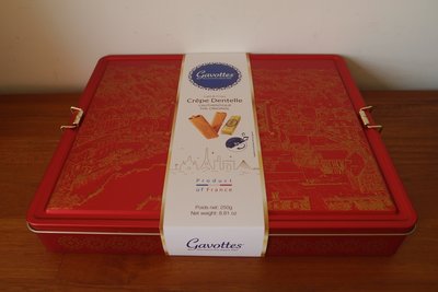 GAVOTTES原味法式捲餅音樂盒版-1組2空盒一賣(紅盒金盒各1 ）-發條旋轉可聽音樂 也可收納相片或其它-請先詢問