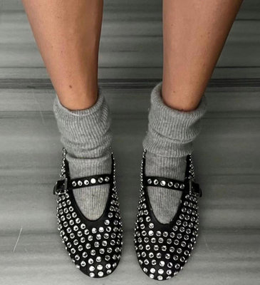 購入法國壹線奢侈品牌ALAIA 阿萊亞24SS法式仙女芭蕾舞平底跳舞鞋