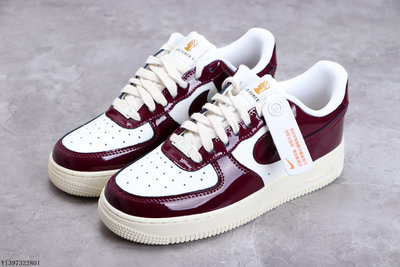 Nike Air Force1 AF1米白酒紅 漆皮 空軍板鞋DQ8583-100男女鞋公司級