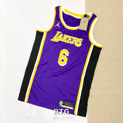 【RTG】六折 NIKE LAL SWINGMAN JERSEY NBA 球衣 紫色 湖人 JAMES CV9481-513