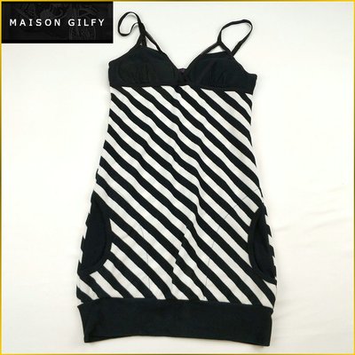 日本品牌 MAISON GILFY 日本製新品 女M號 細肩帶 V領 露背洋裝 彈性 連身裙 外穿內搭洋裝 A0103M