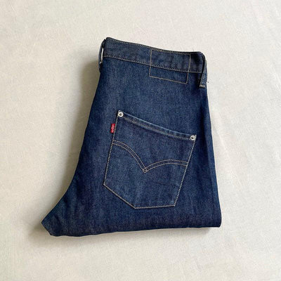 美國經典 Levi’s engineered Jeans 003 3D立體剪裁 純棉 原色丹寧 卯釘口袋 牛仔褲 可養褲 vintage