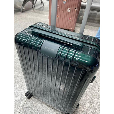 RIMOWA essential Cabin 21寸 墨綠色行李箱聚碳酸酯材質 拉桿箱 登機箱83252684