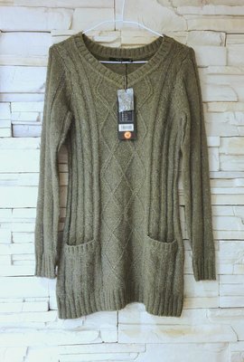 💜特價💜全新Theme軍綠毛海絲長版毛衣，原價2880