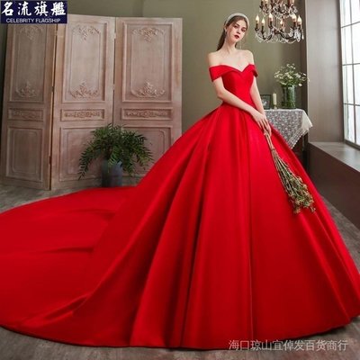 紅色主婚紗禮服一字領奢華緞面復古長拖尾顯瘦女孕婦洋裝 禮服 晚禮服 氣質洋裝 時尚洋裝 洋裝 洋裝 裙子名流