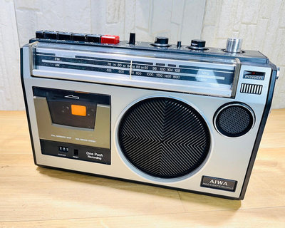 日本帶回 AIWA TPR-650 老式手提收錄音機 改藍芽播放器 boombox