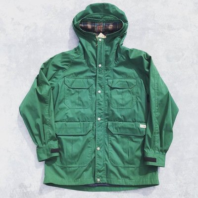 日本製 約2000年產品 THE NORTH FACE綠色登山外套 Made in Japan