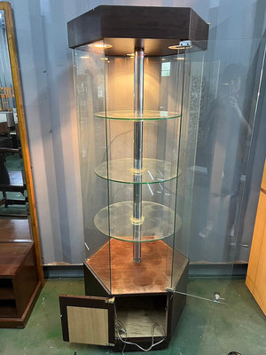 二手家具全省估價(集穎全新/二手家具)--6角玻璃展示櫃 有輪子可旋轉置物櫃  G-3042004