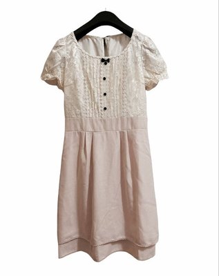 日本品牌INGNI蕾絲拼接異材質背蝴蝶結設計質感洋裝