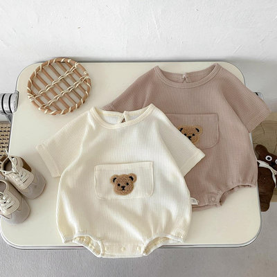 夏季寶寶短袖包屁衣寬鬆透氣可愛小熊口袋嬰兒華夫格短袖連體衣