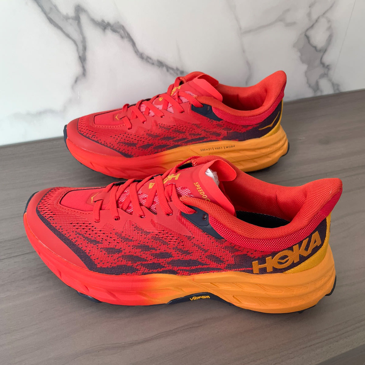 新品Hoka One One Speedgoat 5 速度羊五代男機能休閒鞋戶外運動鞋HOKA