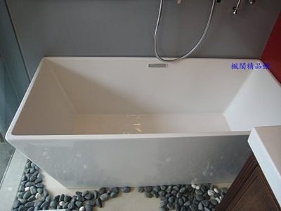 ╚楓閣☆精品衛浴╗Helios☆新款方型超薄獨立式浴缸140公分(有溢水孔)