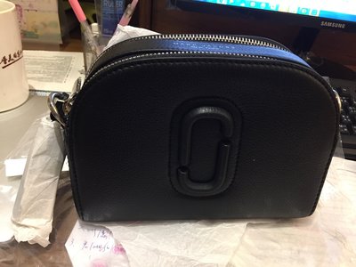 ╭☆包媽子店☆Marc Jacobs Shutter Small Camera Bag 真皮流蘇相機包((黑色))