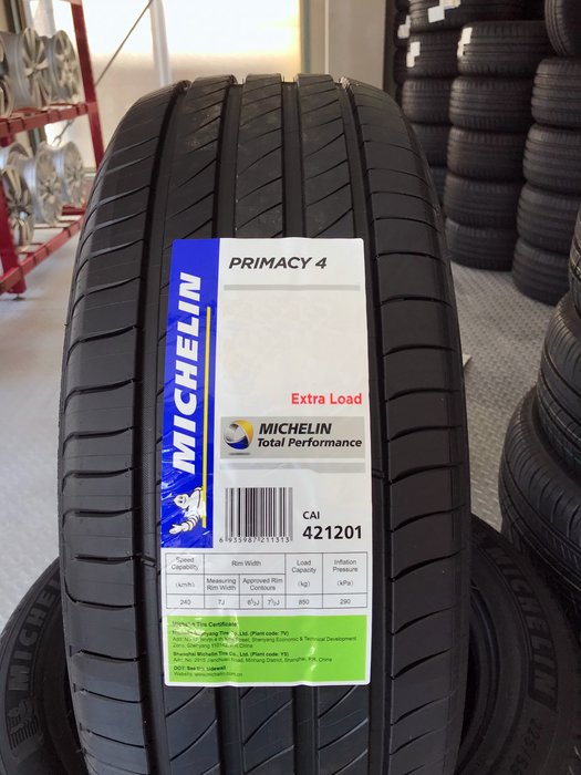 大人気新作 新品同様 ミシュラン 225/50R18 4本セット プライマシー4 - タイヤ - madmex.co.nz