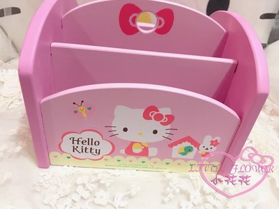 ♥小花花日本精品♥Hello Kitty隔板置物盒有四格居家生活實用書桌必備 12042906