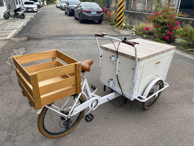 彰化二手貨中心(原線東路二手貨) --- 腳踏車設計攤車  腳踏攤車
