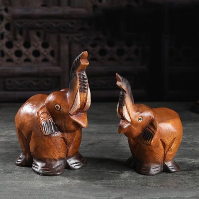 【熱賣精選】泰國旅游紀念品辦公室桌面擺件創意禮品木質手工雕刻大象裝飾品 裝飾擺飾 木雕藝術品