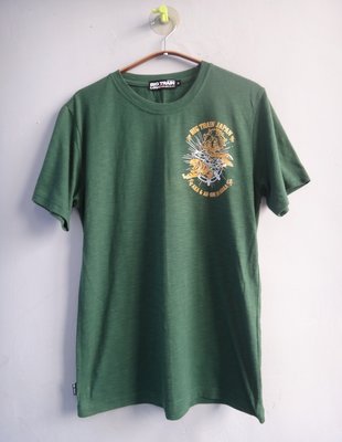 jacob00765100 ~ 正品 BIG TRAIN OSAKA 墨綠色 T恤 size: M