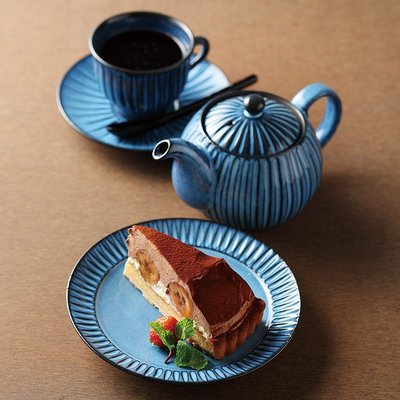 【熱賣下殺】日本進口波佐見燒手工藍色剔花黑陶馬克杯咖啡杯茶具茶