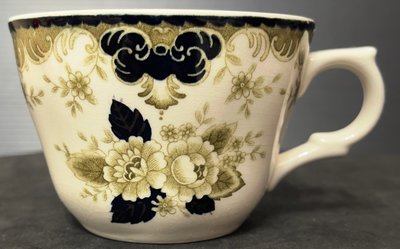 龍廬-自藏二手出清~陶瓷製品-NIKKO JAPAN日本昭和復古骨瓷杯子/杯底印標誌-暗色花卉圖案/只有1個 咖啡杯 茶杯