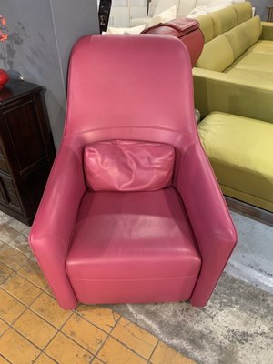 A2901 [家之家二手家具] 粉紅甜心單人皮沙發椅 主人椅 單人椅 沙發椅 沙發 懶人沙發椅 單人沙發