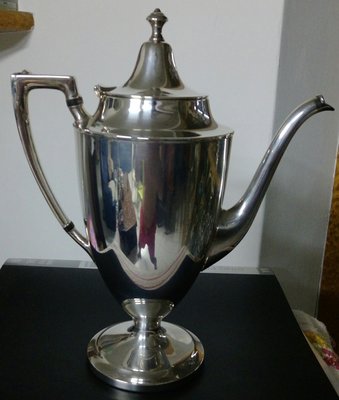 74美國鍍銀壺1930’s Crescent Silverware Mfg. Co. Teapot