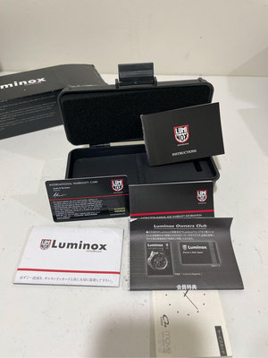 原廠錶盒專賣店 LUMINOX 雷明時 錶盒 附保卡 說明書 E040