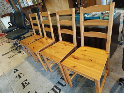 【國民二手樂活館】九成新IKEA松木餐椅 咖啡椅 單人椅 休閒椅 自取價400/張