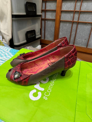 「 二手鞋 」 Macanna 女版皮革跟鞋 US6（古銅紅）鐵2-6