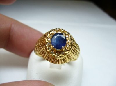 [吉宏精品交流中心]1.08克拉 天然藍寶石 天然鑽石 黃K金 造型 戒指