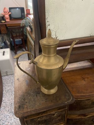 阿公的舊情人 銅製 茶壺 水壺 倒茶