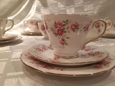 【達那莊園】英國製骨瓷器 Duchess 公爵夫人 June Bouquet 六月花束 下午茶咖啡 茶杯盤三件組
