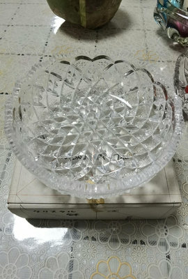 日本江戶切子kagami手工切割水晶缽，水果盤，中缽。9040