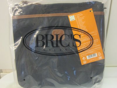 【自取一律9折】BRICS旅人極品斜肩包(28*26cm)