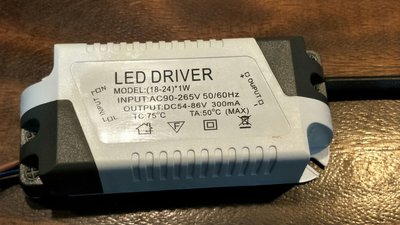 led 18-24w 驅動器.電源.driver.(全電壓300ma)(SM公母插，公母頭)