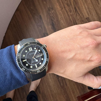 bremont 寶名 s500 潛水錶 軍錶 機械錶 水鬼 自動上鏈 大約買15萬（非Rolex116610 五十噚）希望可用錶交流