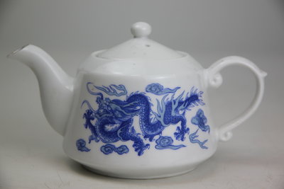 21125-回饋社會-特價品-金門陶瓷-老茶壺(青龍)-罕見收藏品(郵寄免運費-建議預約自取確認)