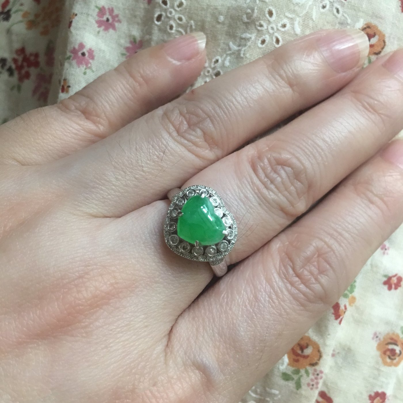 Amanda Jewelry 天然緬甸A貨 陽綠 水頭好 18k金 愛心鑽石戒指 | Yahoo奇摩拍賣
