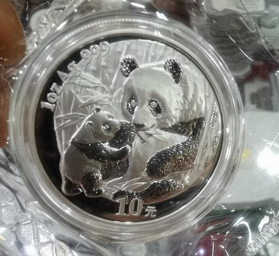 2005年熊貓1盎司銀幣.05年銀貓