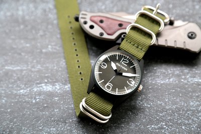 mitina軍風pilot style BELL&amp;ROSS飛行風戰鬥機儀錶板造型石英錶,白色清晰刻度～綠色nato錶帶