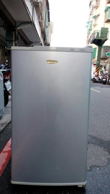 售價:2800元 聲寶 SAMPO 80公升 單門小冰箱(二手冰箱小鮮綠小太陽二手家電