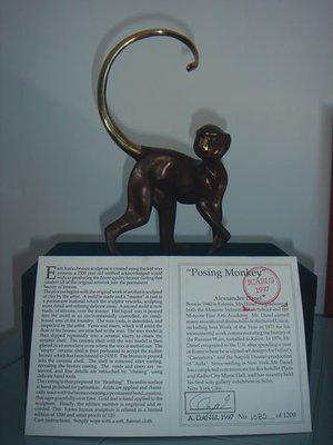 ICARUS藝術銅雕"Posing Monkey"