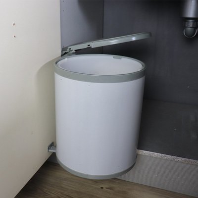 愛轉角-VASE不銹鋼旋開式櫥柜嵌入垃圾桶安裝示意圖#櫃置物 #透氣網下 #抽屜與分