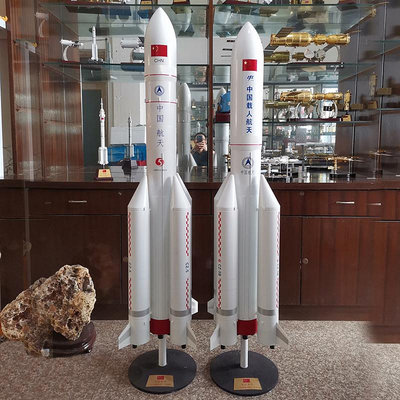 中國航天長征5號長征7號火箭模型合金仿真長征五號七號CZ-5B展覽
