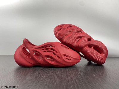 Adidas Yeezy Foam Runner 紅色 赤焰朱砂 洞洞鞋GW3355