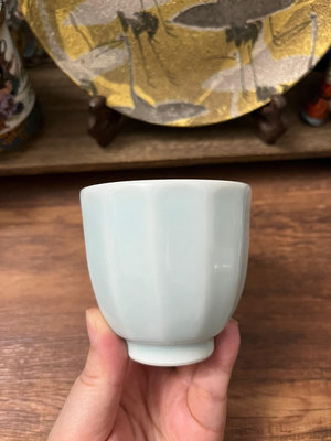 x日本回流瓷器全新全品汝釉青瓷瓜棱形茶杯