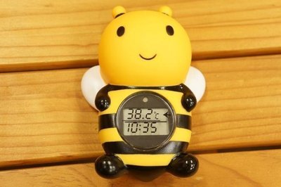 【簡單旅行屋 JP】現貨 日本 蜜蜂造型 兒童 寶寶 洗澡用 多功能 電子 水溫計 溫度計 室溫計 時鐘 計時器 警報器
