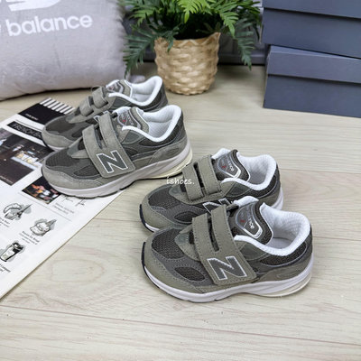 現貨 iShoes正品 New Balance 990 v6 中童 寬楦 魔鬼氈 綠 童鞋 運動鞋 PV990TA6 W