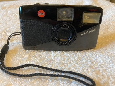 Leica傻瓜底片相機Mini Zoom Vario-Elmar 35-70包括盒子
