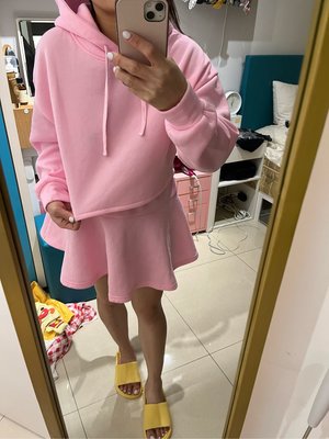 粉色 荷葉裙擺 套裝 帽T 可愛粉色